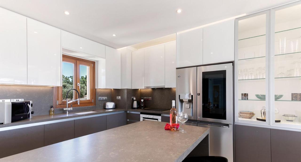 Modern Apartment Nz11 Large Balconies With Sea And Mountain Views Kouklia Eksteriør bilde